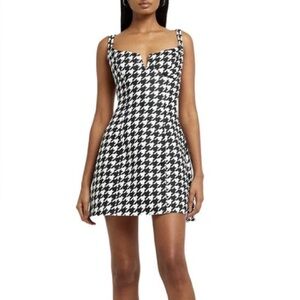 HOUNDSTOOTH STRUCTURED SCUBA MINIDRESS IN BLACK